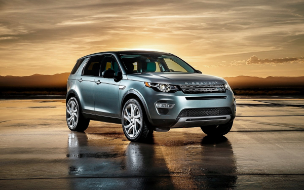            Новый штраф, подорожание бензина и некомплектные Lada: новости недели        