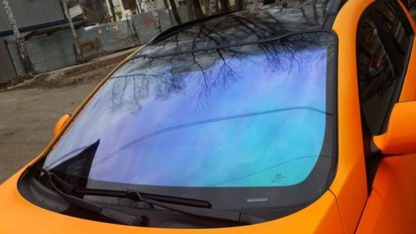 Лёгкие варианты снятия тонировки с авто